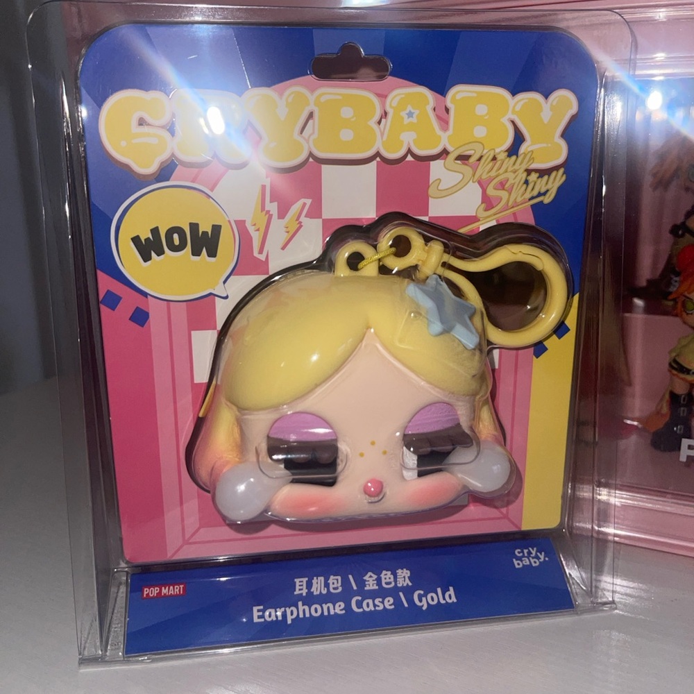 CRYBABY SHINY SHINY series earphone case GOLD